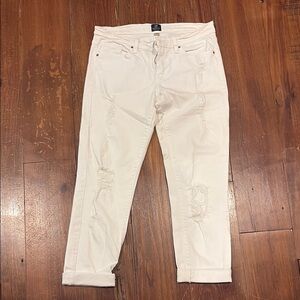 White Distressed Women Capri Jeans